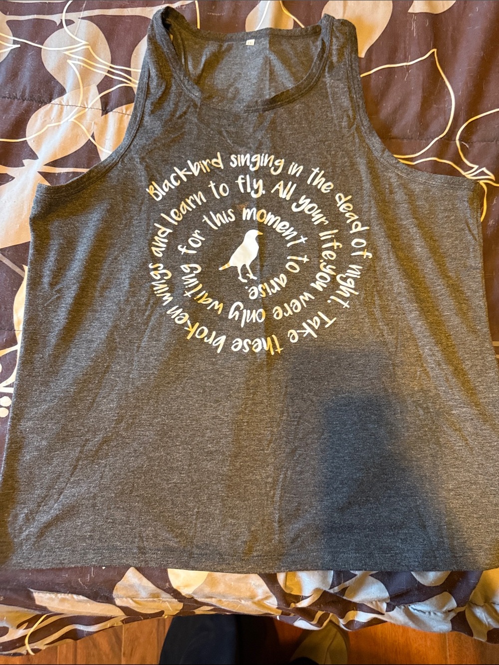 Source Unknown Gray Tank Top with White Bird Graphic